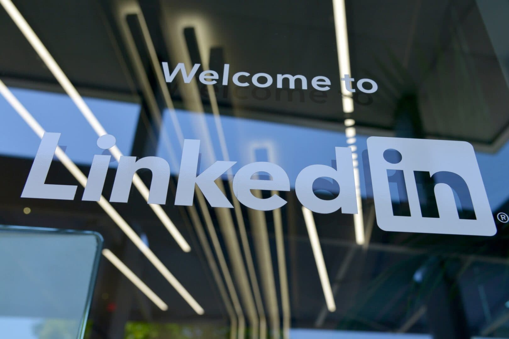 The Definitive Guide to Real Estate Marketing on LinkedIn